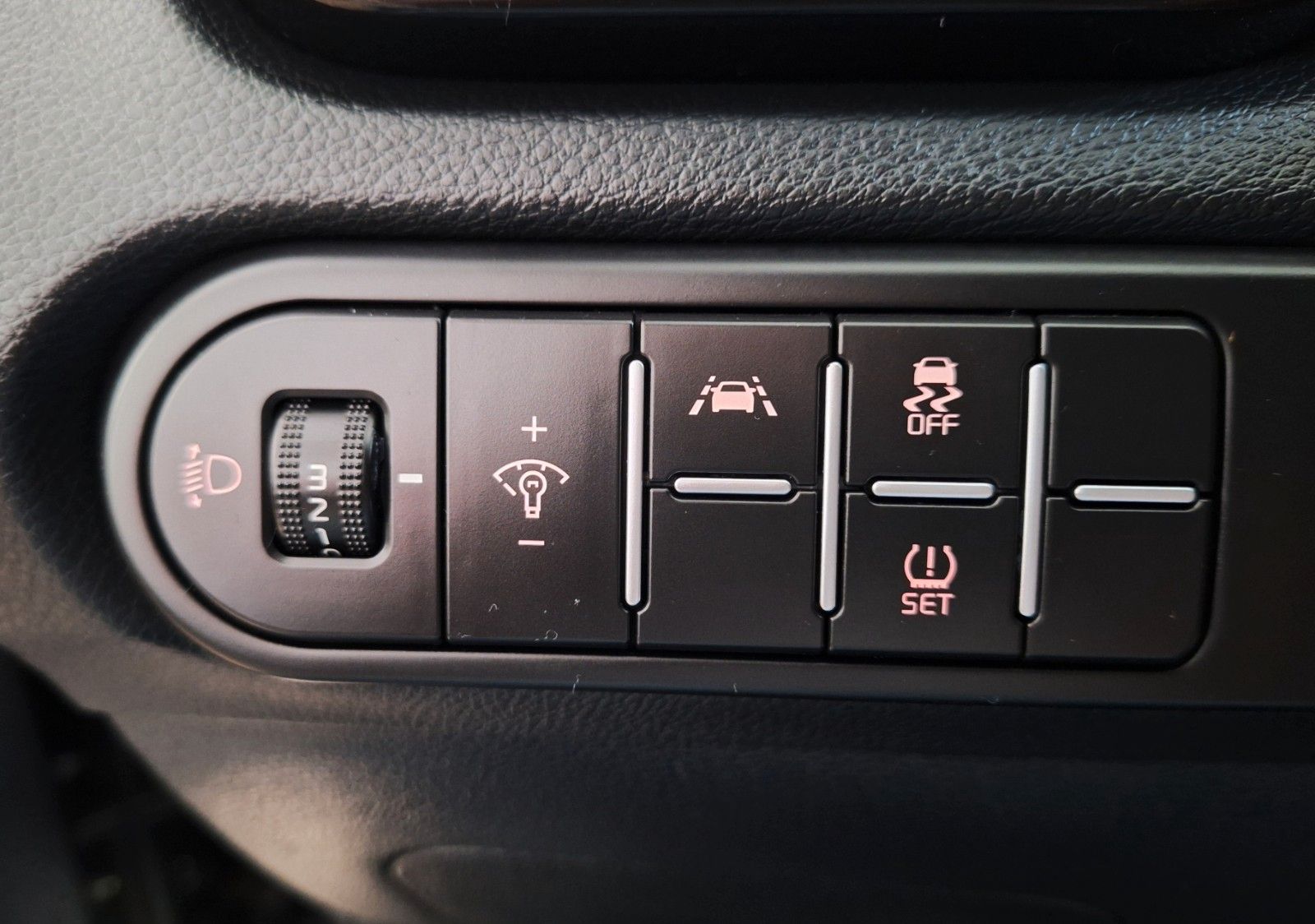 Kia XCeed Vision - Samsaru's Car Outlet