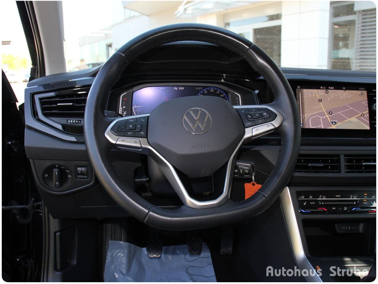 Volkswagen Taigo Life 1.0 TSI - Samsaru's Car Outlet
