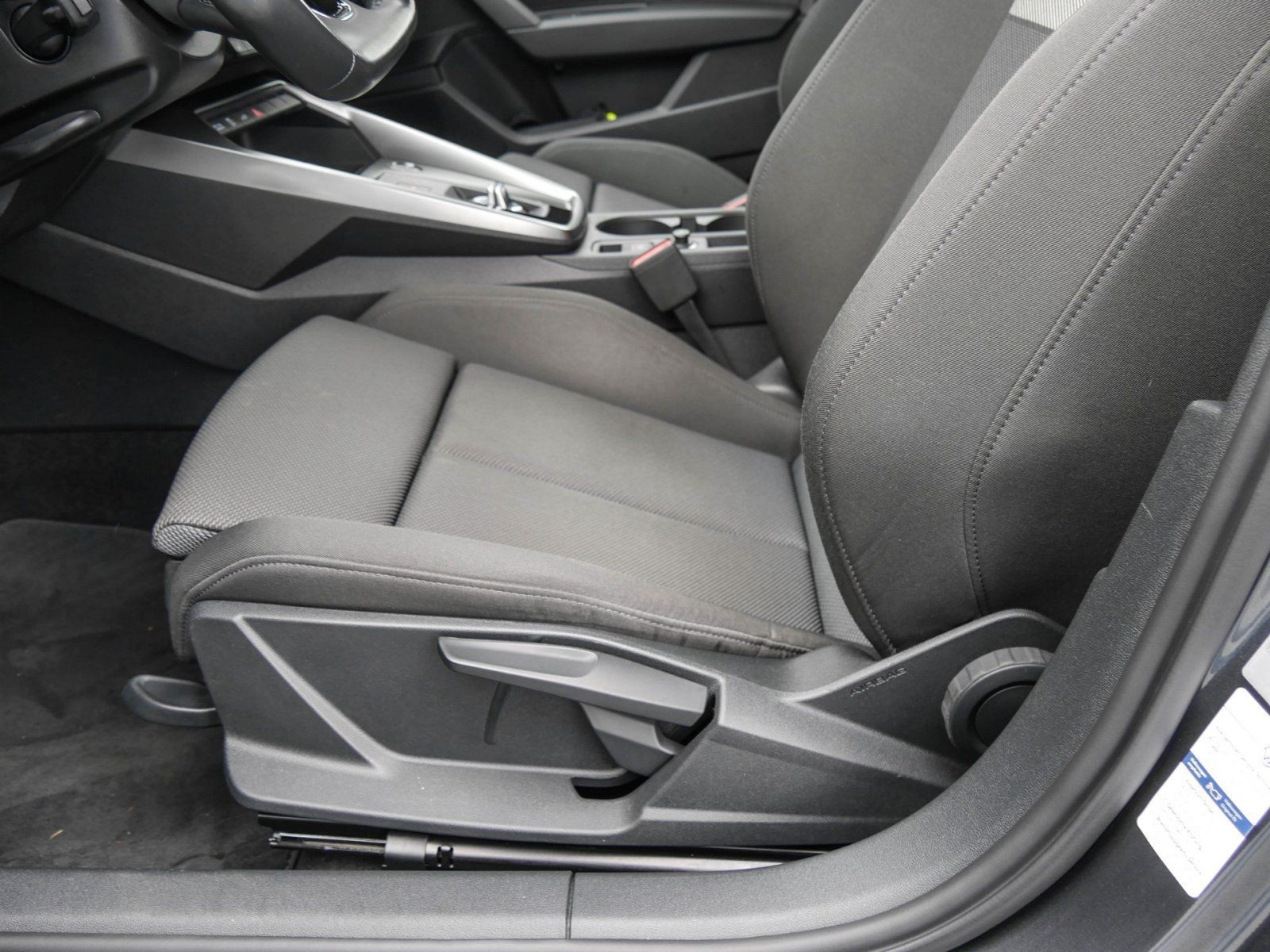 Audi A3 Sportback 45 TFSI e S line Black LED AHK Navi