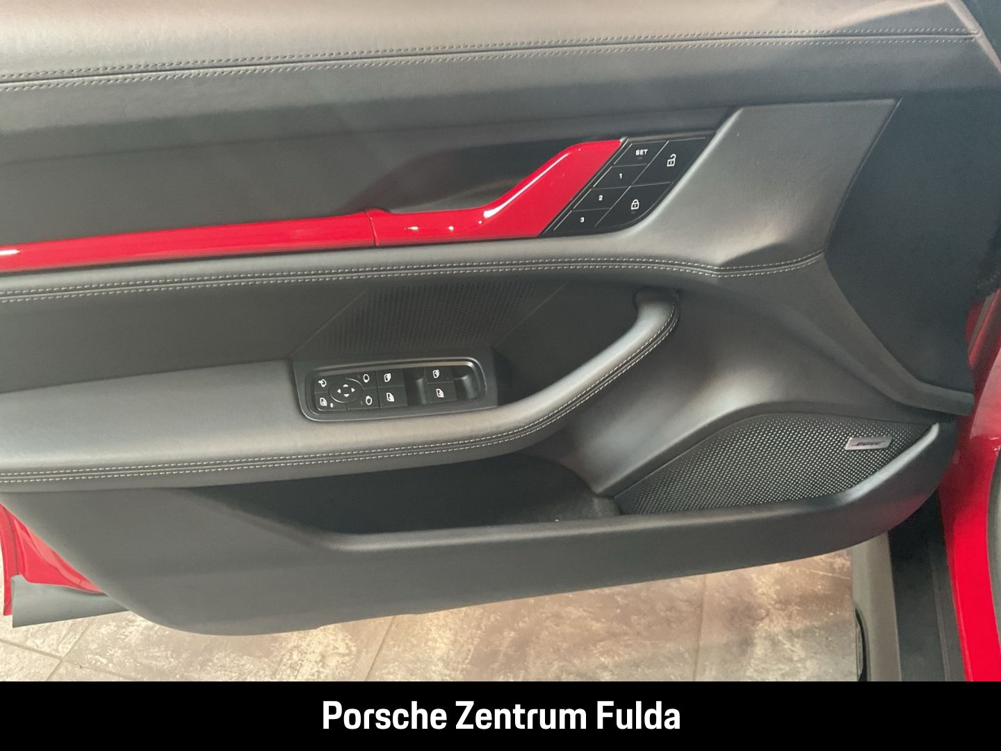 Porsche Taycan 4S Cross Turismo BOSE Panoramadach LED