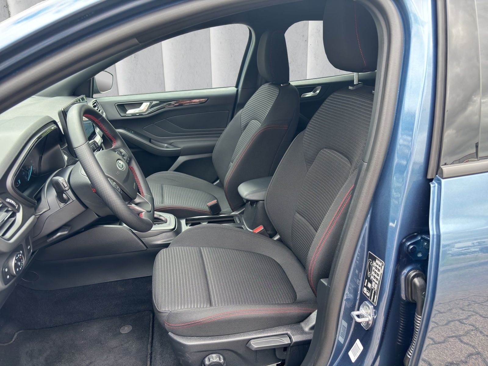 Ford Focus ST-Line Turnier Aut.*ACC*KAM*NAVI*LED*WINT