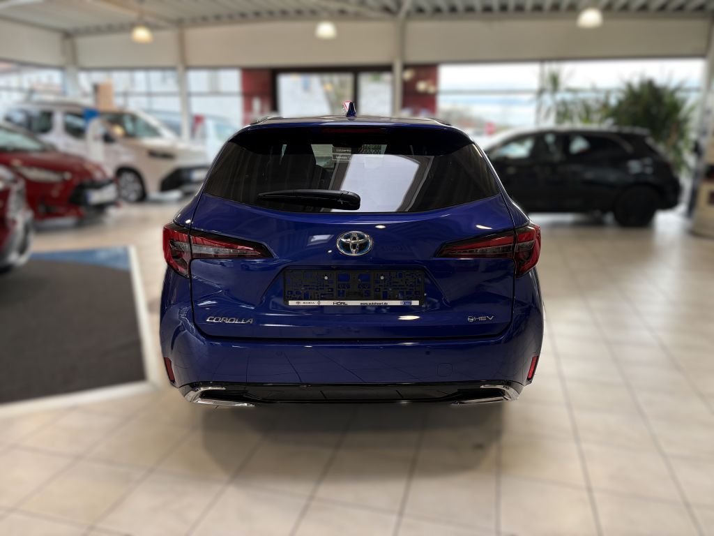 Toyota Corolla 2.0 Hybrid Touring Sports Team Deutschla