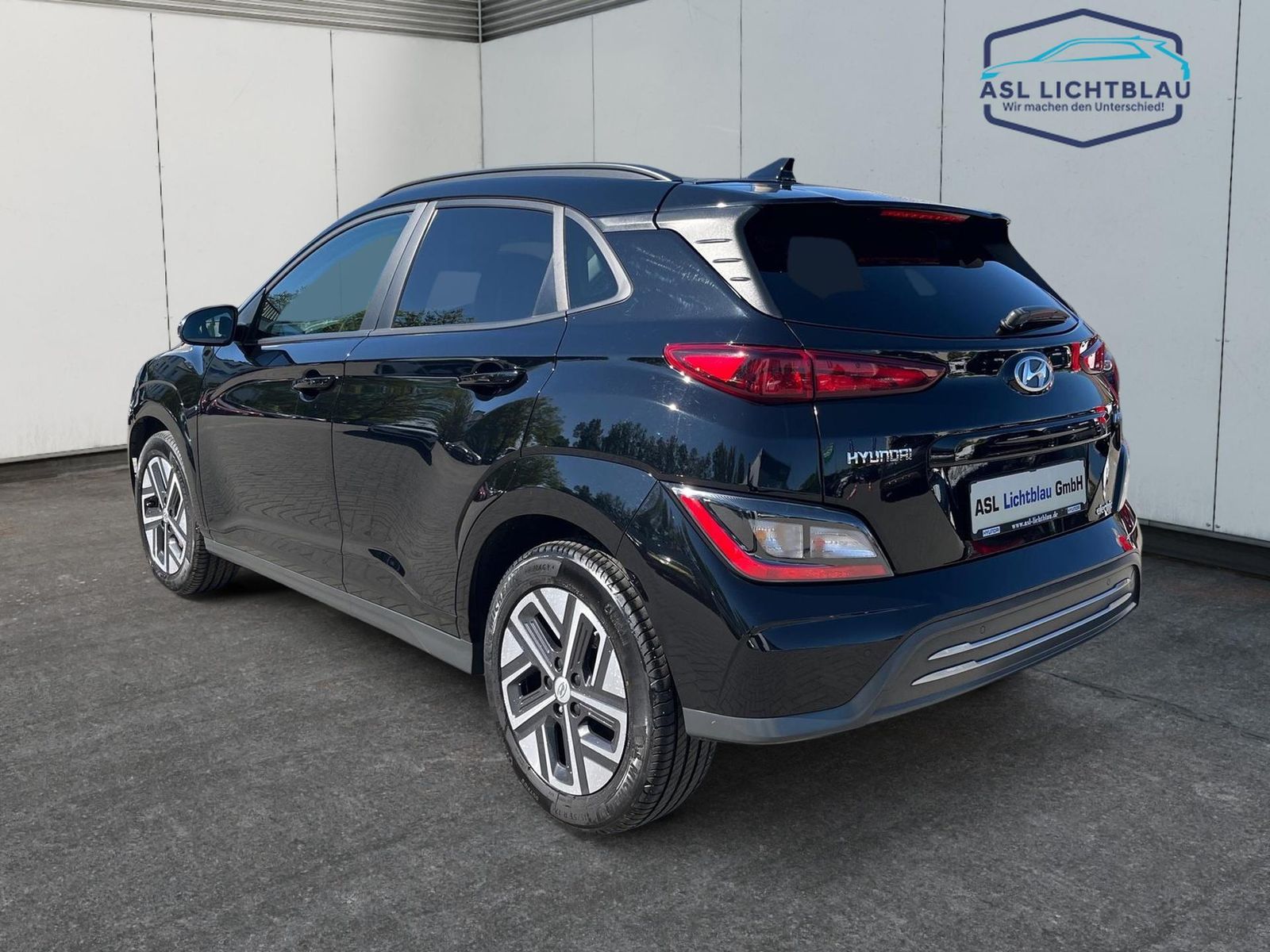 Hyundai KONA Elektro Edition 30 Plus - Samsaru's Car Outlet