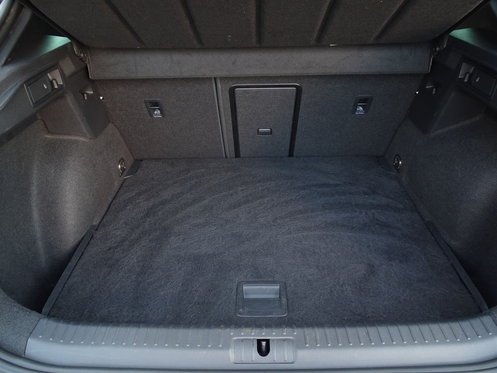 Cupra Formentor VZ 2.0 TSI 4Drive DSG LED Navi ACC AHK