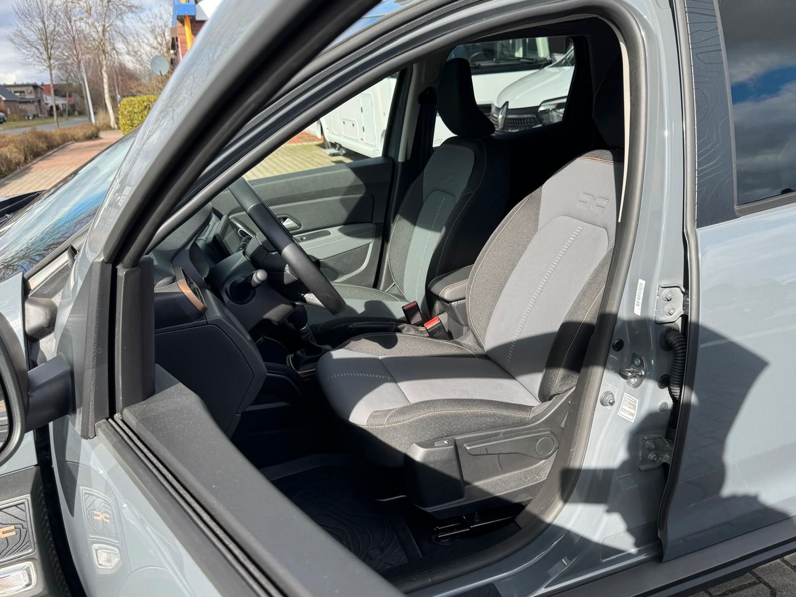 Dacia Duster Extreme TCe 150 EDC - Samsaru's Car Outlet