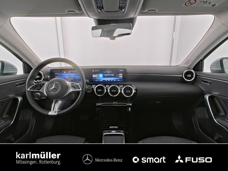 Mercedes-Benz A 180 - Samsaru's Car Outlet