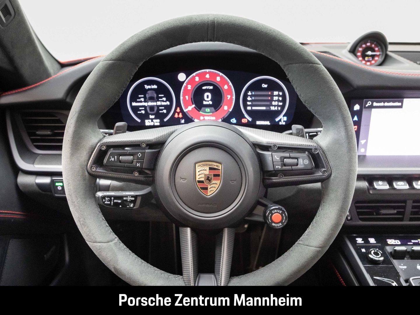 Porsche 992 -2 911 Carrera 4 GTS HD-Matrix 18-Wege Lift