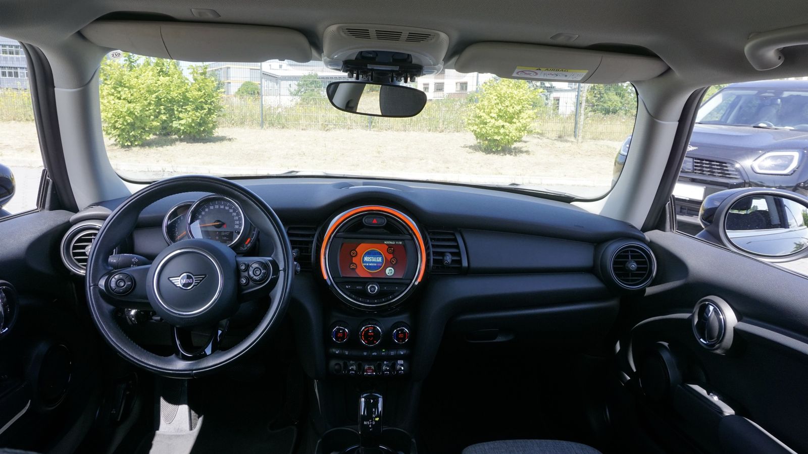 MINI One Chili - Samsaru's Car Outlet