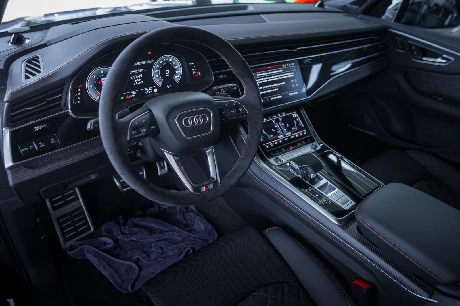 Audi Q7 TDI quattro S line-HUD-B&O 3D- Matrix- Carbon