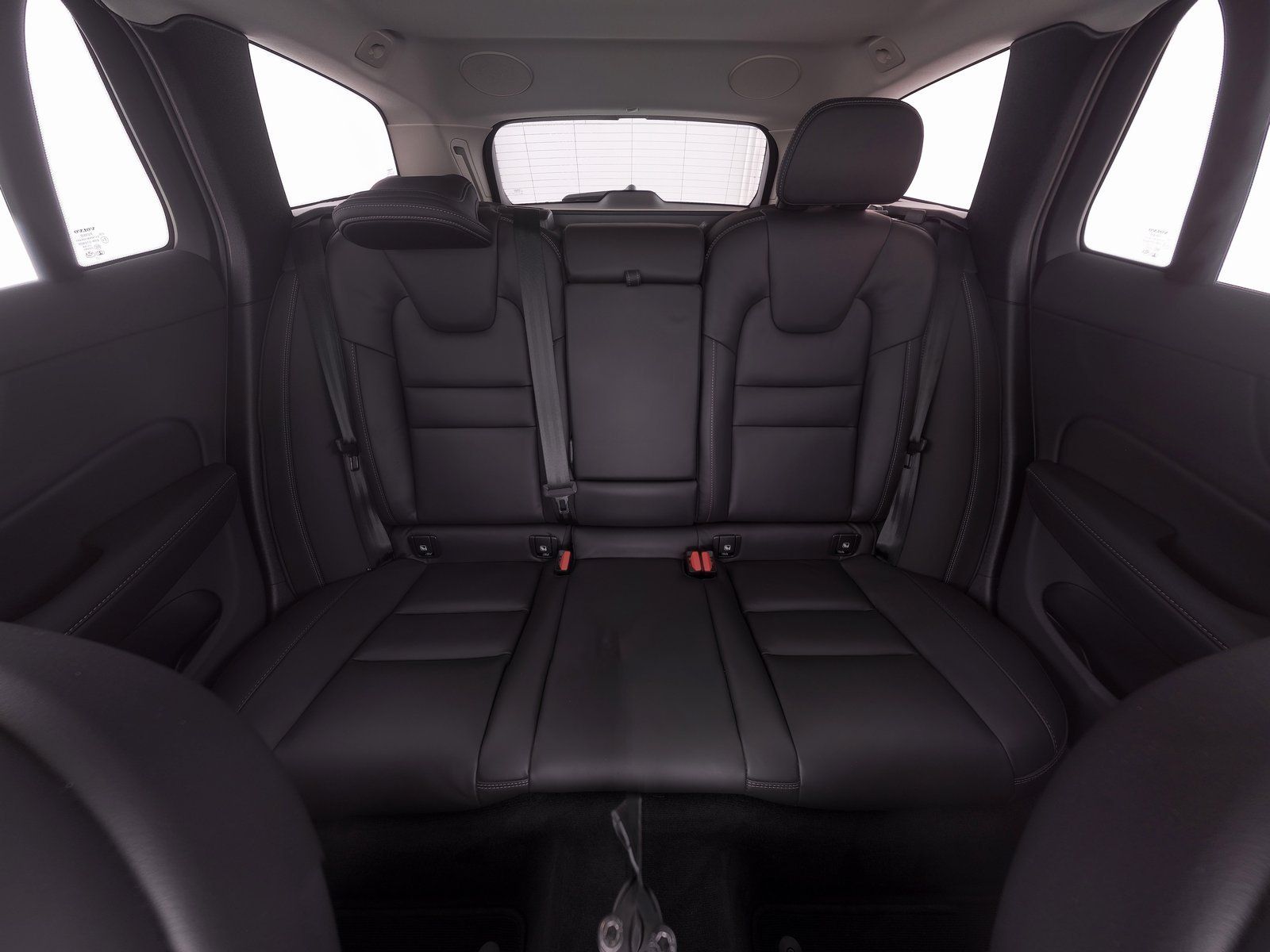 Volvo V60 CC B4 AWD Ultimate SONDERFINANZIERUNG 1,99%*