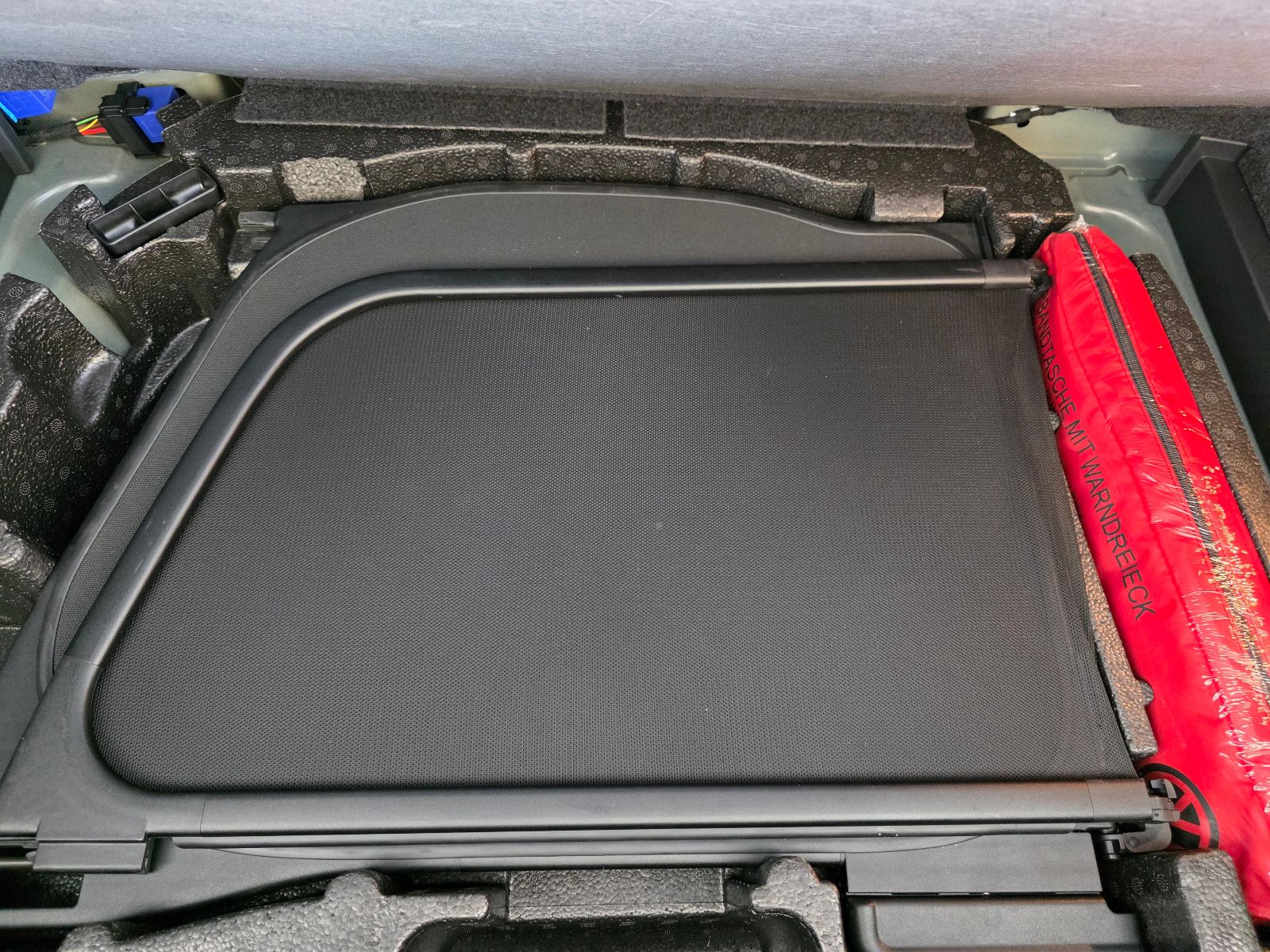 Volkswagen T-Roc Style - Samsaru's Car Outlet
