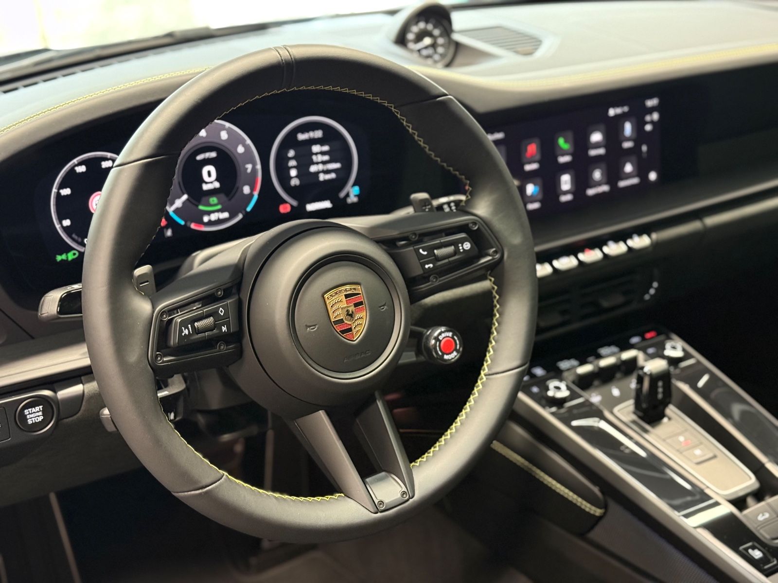 Porsche 992 911 Carrera GTS T-Hybrid - Samsaru's Car Outlet