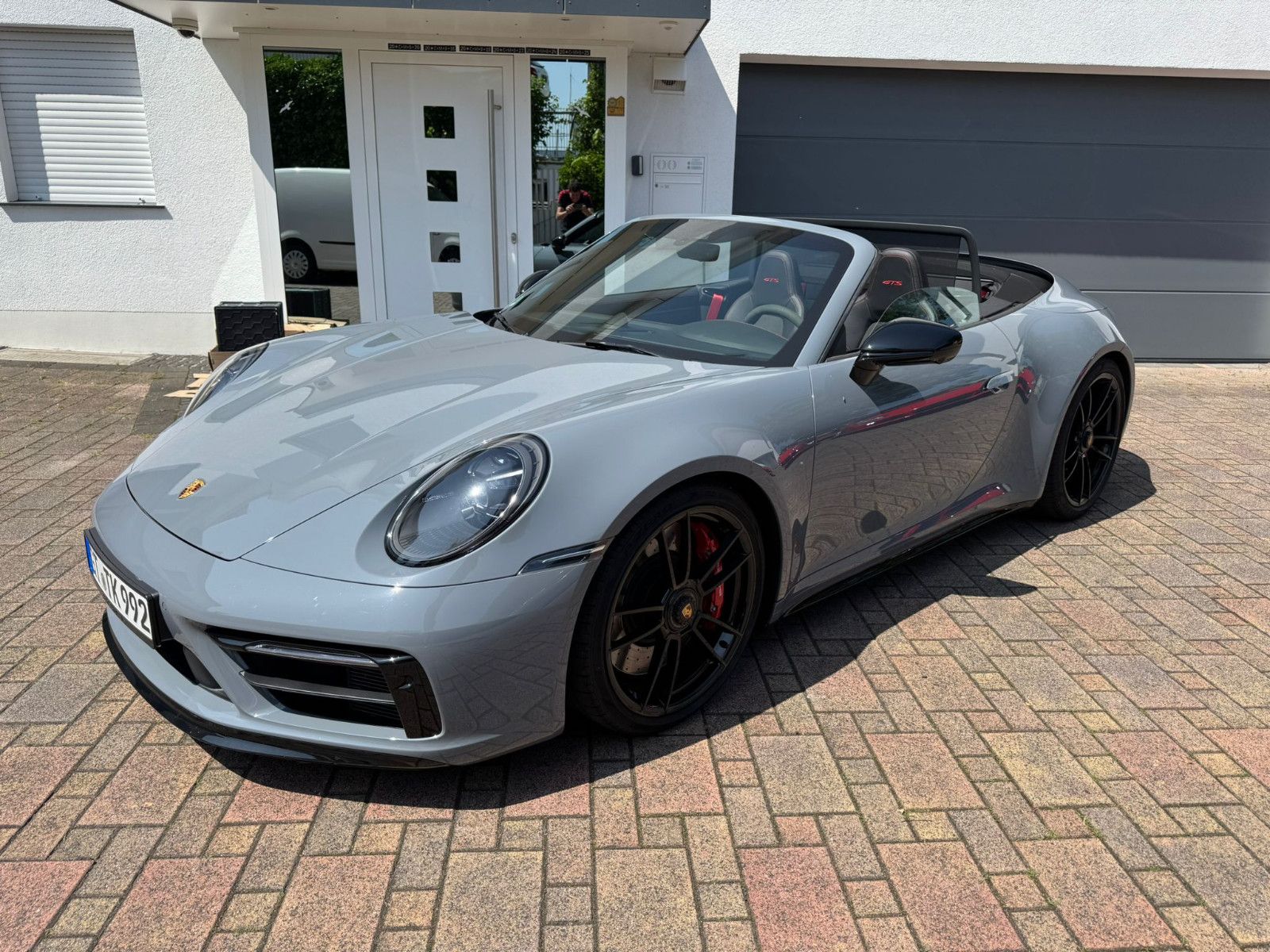 Porsche GTS; Cabrio; NP 208.000; Burmester uvm.