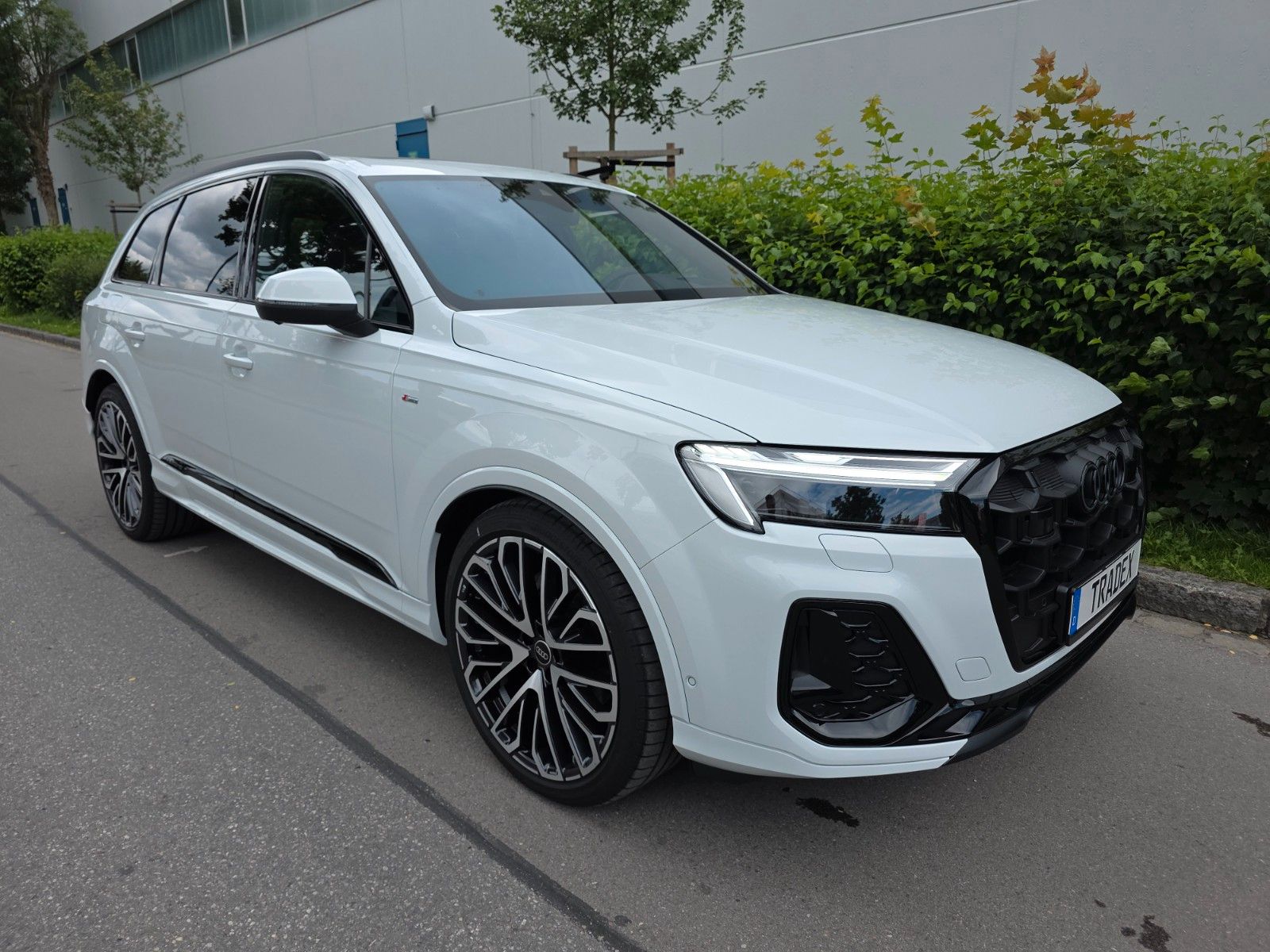 Audi Q7 50 TDI quattro S line *Allradlenk/22Zoll/B+O*