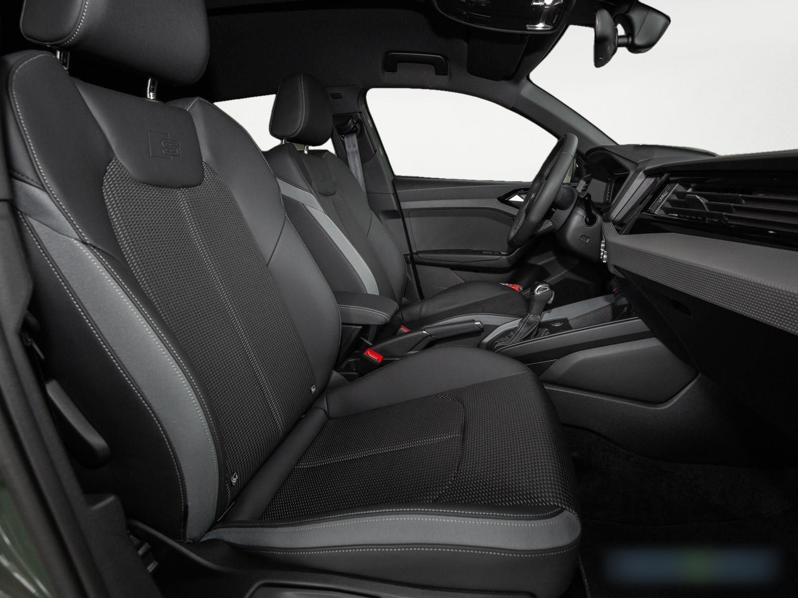 Audi A1 Sportback 35 TFSI S-line - Samsaru's Car Outlet