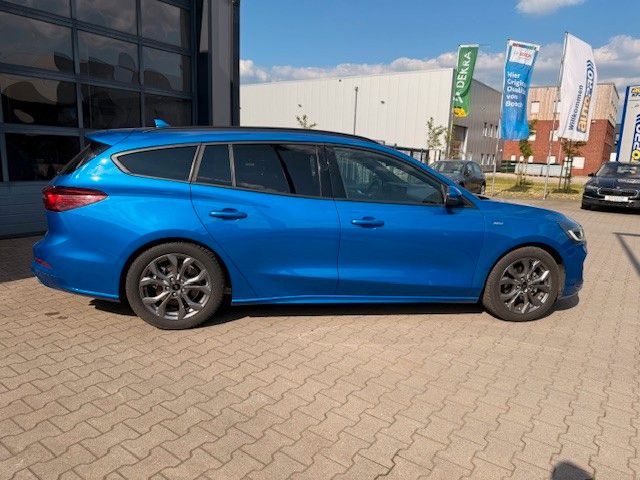 Ford Focus Turnier ST-Line ACC LED NAVI Kamera