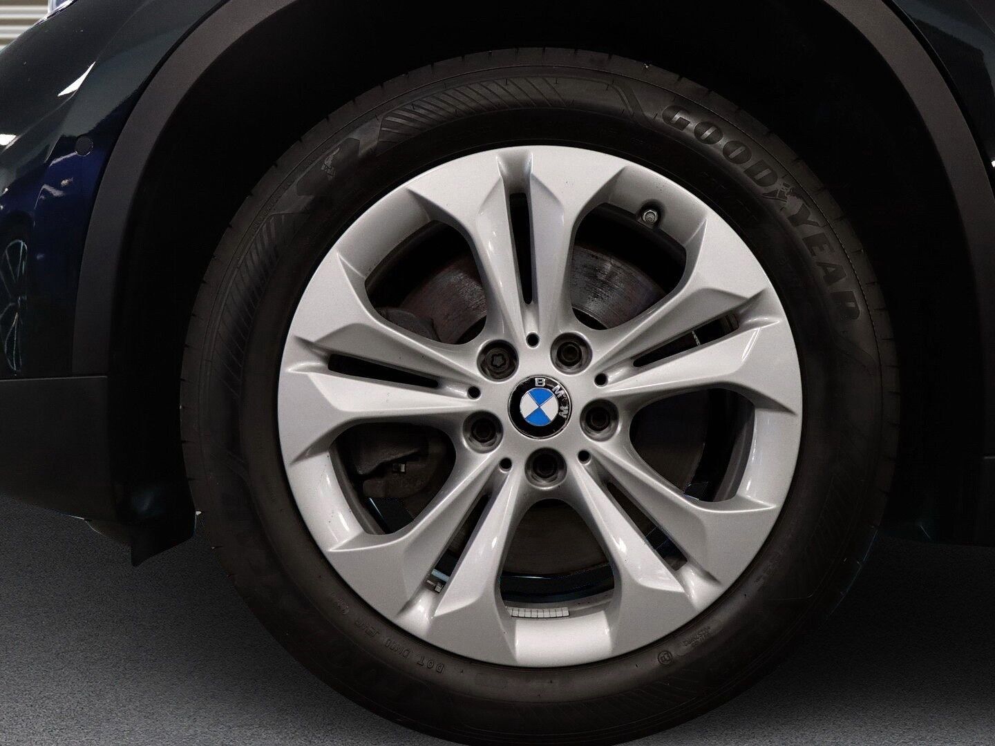 BMW X1 xDrive25e - Samsaru's Car Outlet
