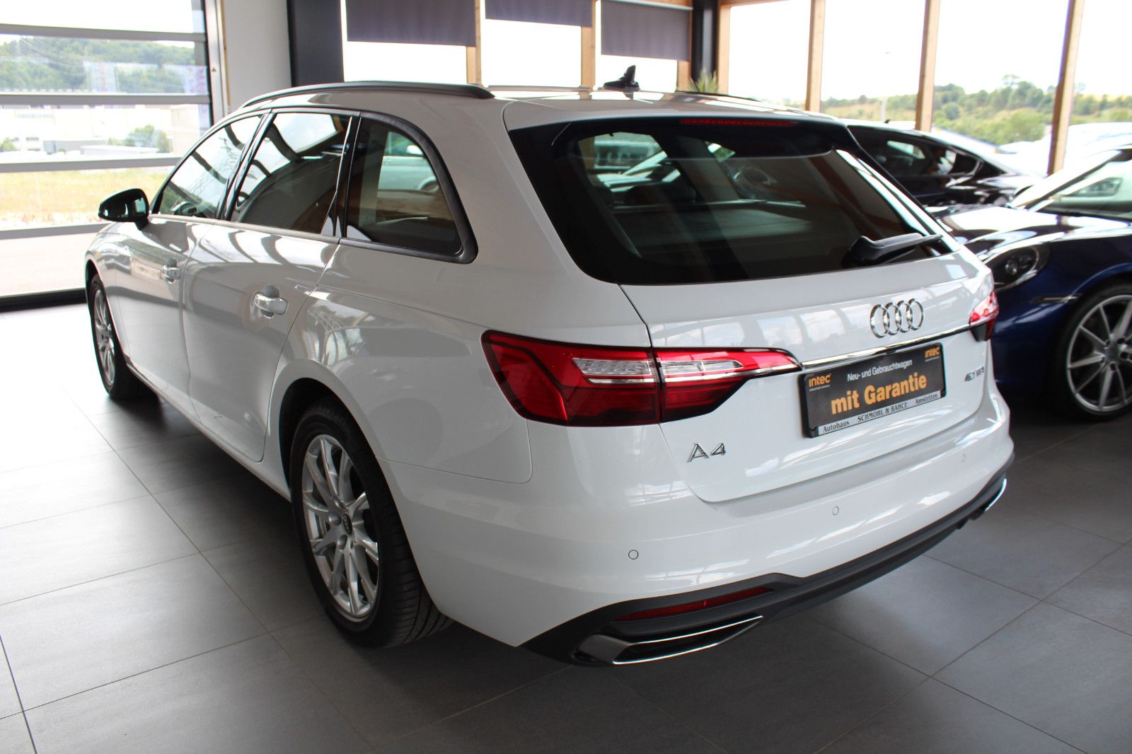 Audi A4 Avant 40 TDI S tronic - Samsaru's Car Outlet