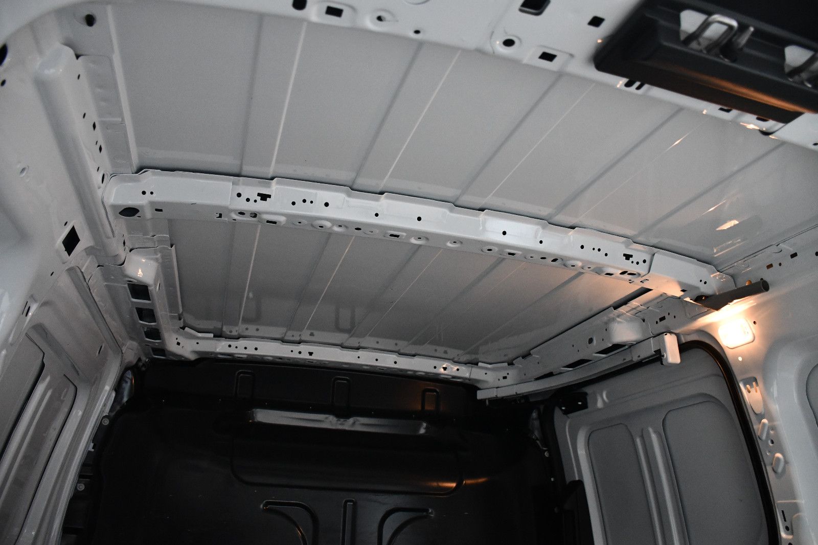 Ford Transit Connect Kasten Trend - Samsaru's Car Outlet