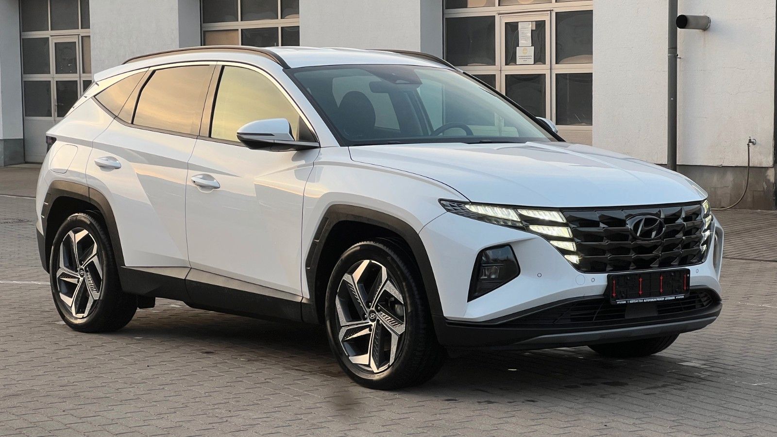 Hyundai TUCSON 1.6 T-GDI PHEV *Navi*ACC*LED*RFKamera*
