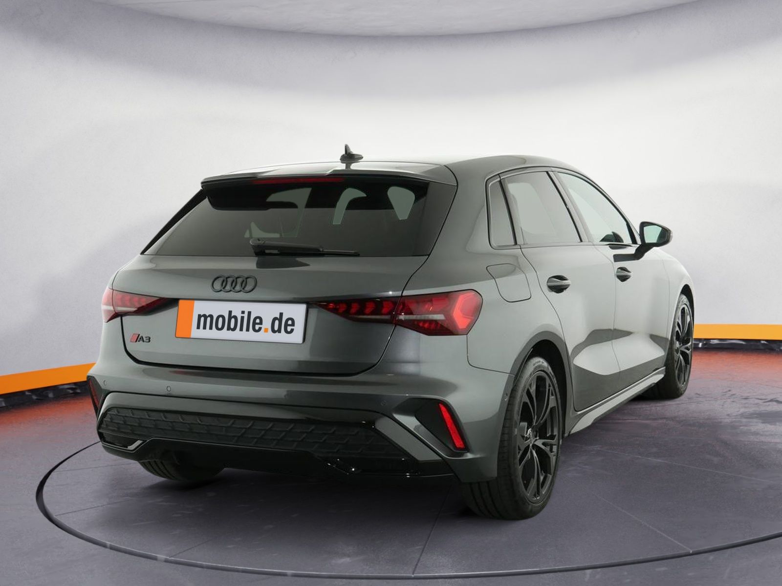 Audi A3 Sportback 35 TFSI S tronic S Line - Samsaru's Car Outlet