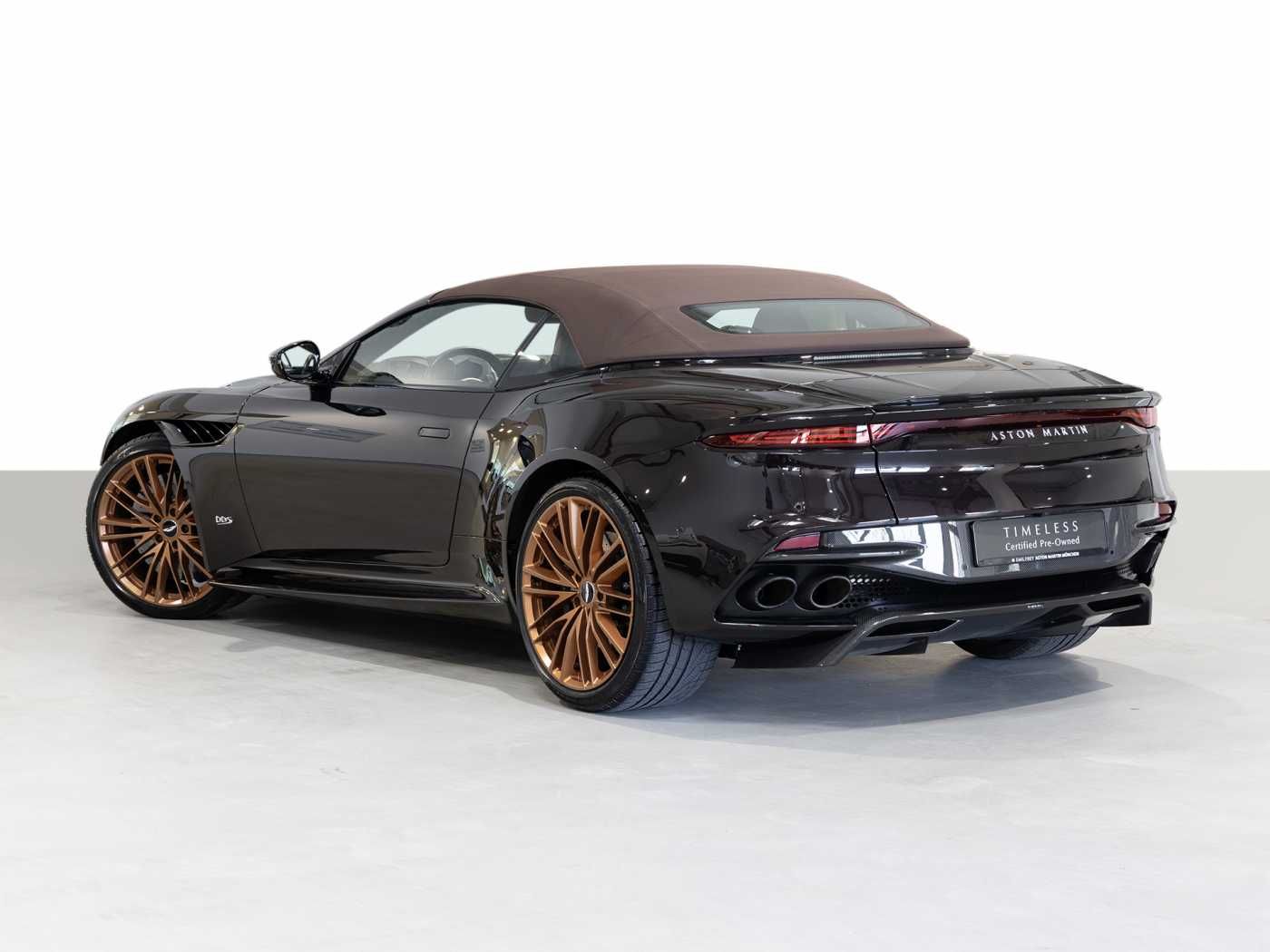 Aston Martin DBS Superleggera Volante -Berwick Bronze-
