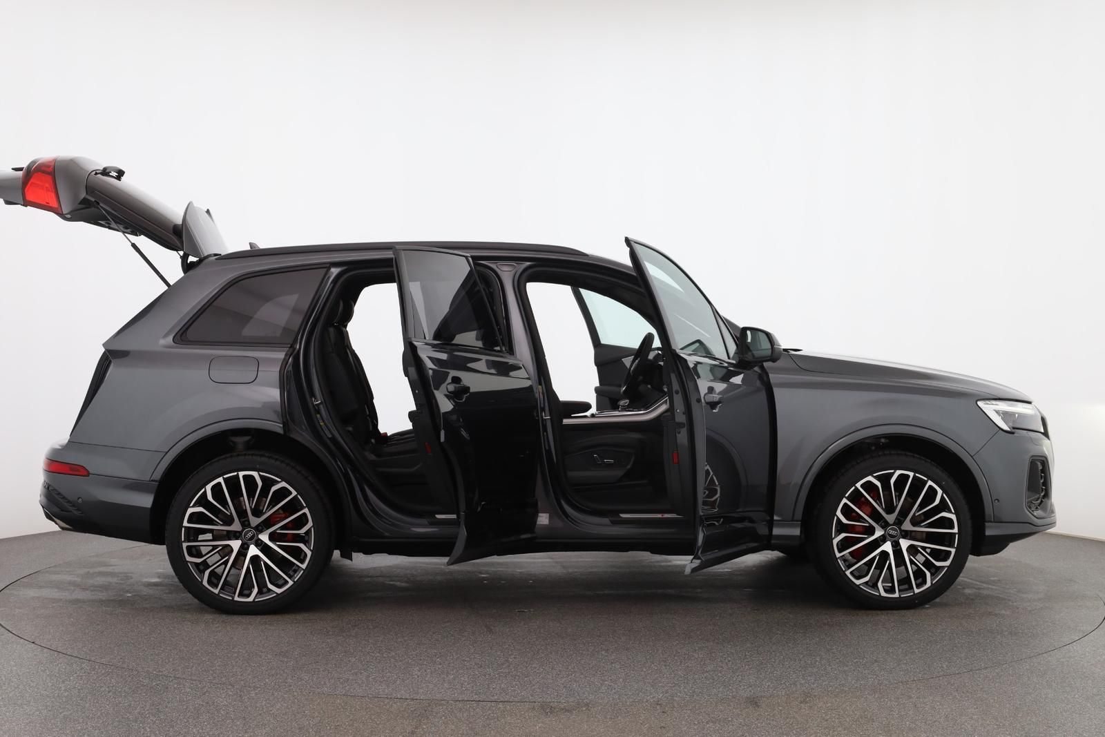 Audi Q7 50 TDI quattro S line