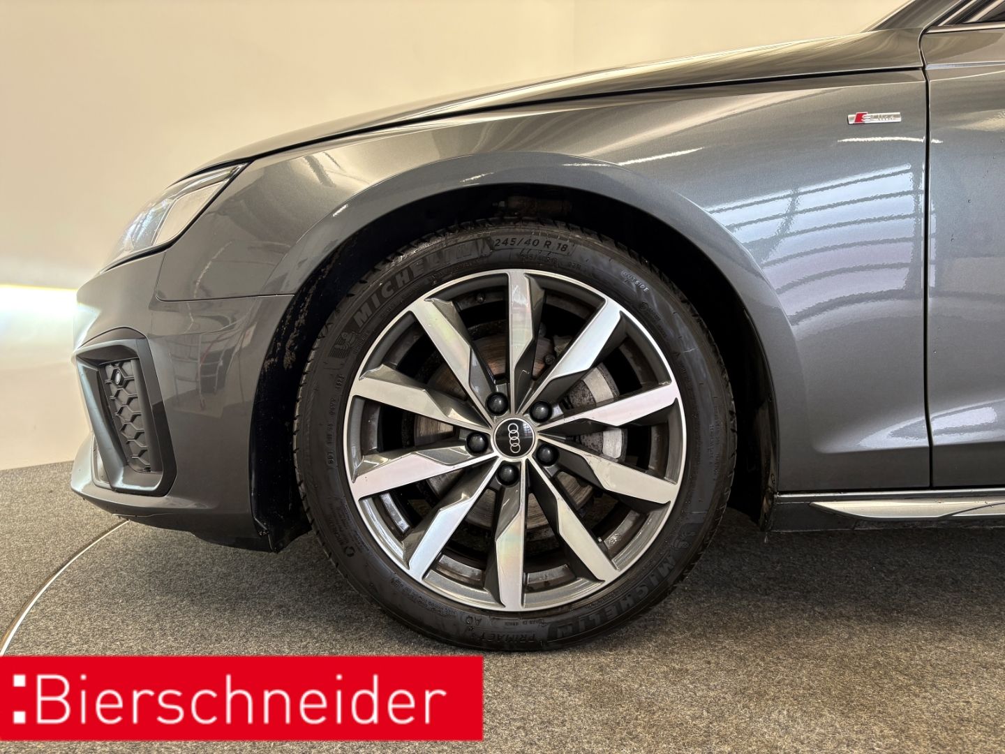 Audi A4 Lim. 40 TDI qu. S tronic line LED KAMERA 18 G