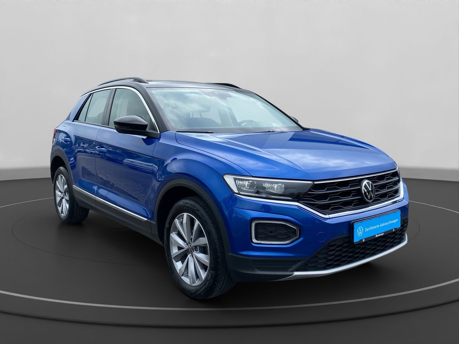 Volkswagen T-Roc 2.0 TDI Style - Samsaru's Car Outlet