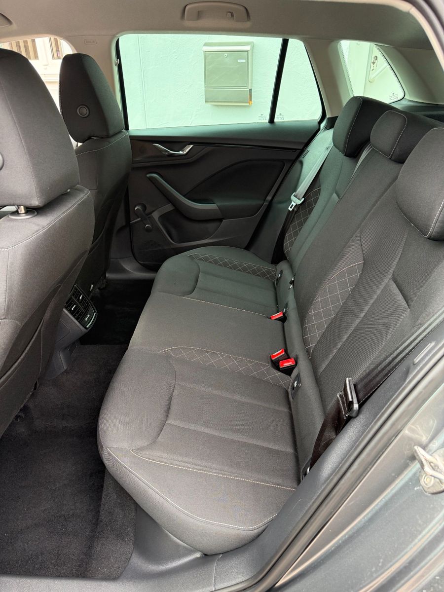 Skoda Kamiq - Samsaru's Car Outlet