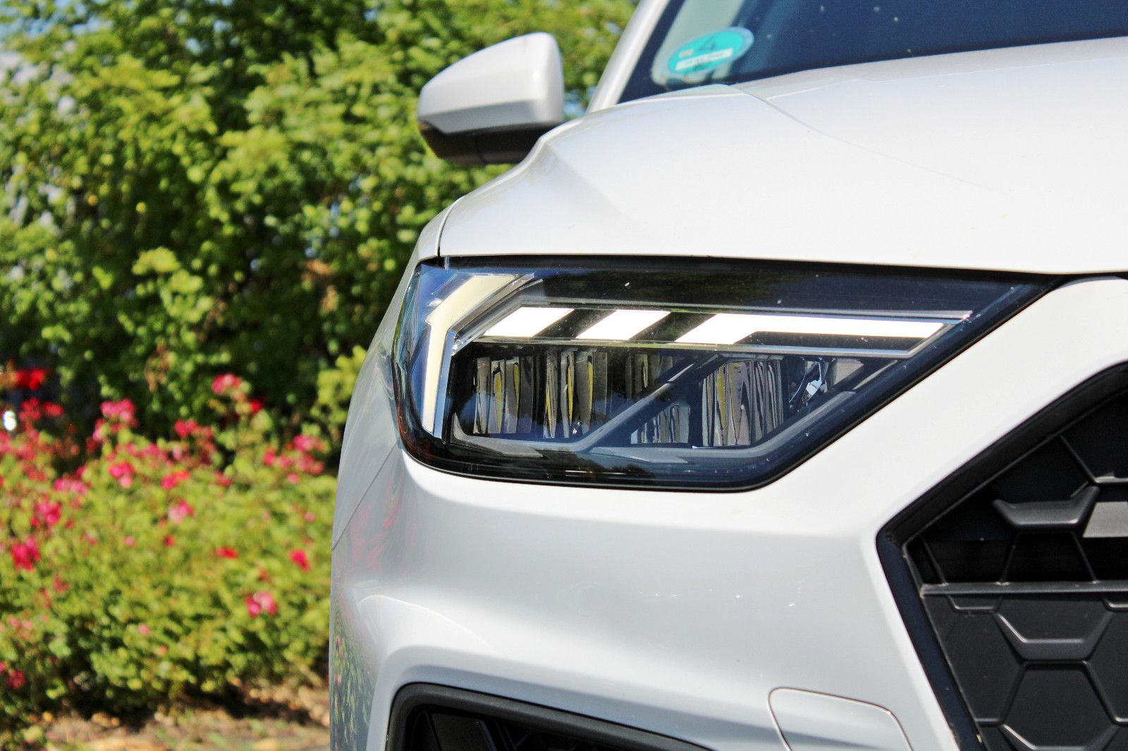 Audi A1 Sportback 25TFSI S-line Black - Samsaru's Car Outlet
