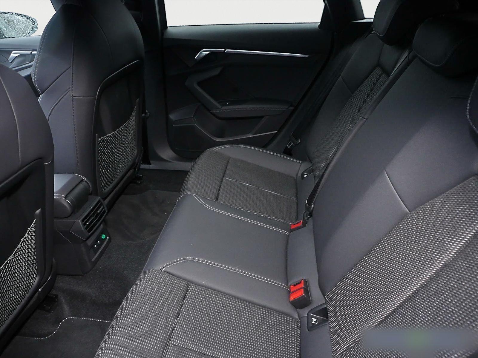 Audi A3 Sportback 35 TFSI S line - Samsaru's Car Outlet