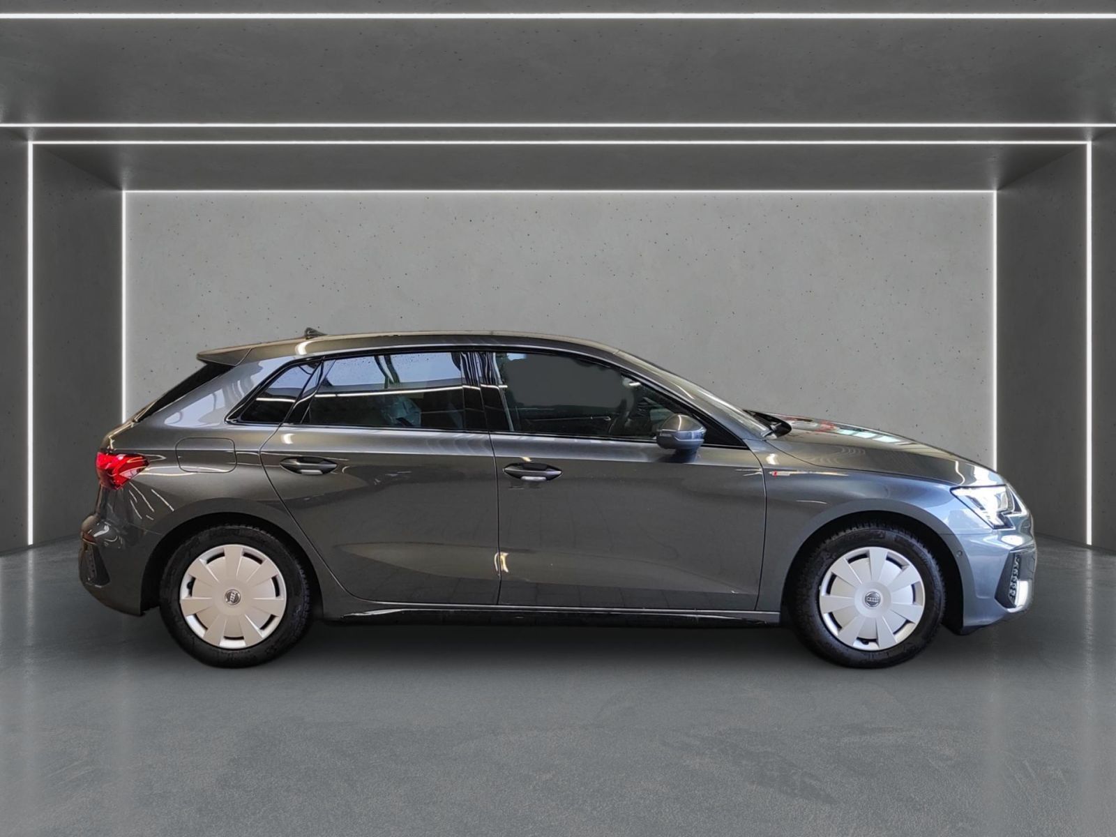 Audi A3 Sportback 35 TFSI S line S tronic - Samsaru's Car Outlet