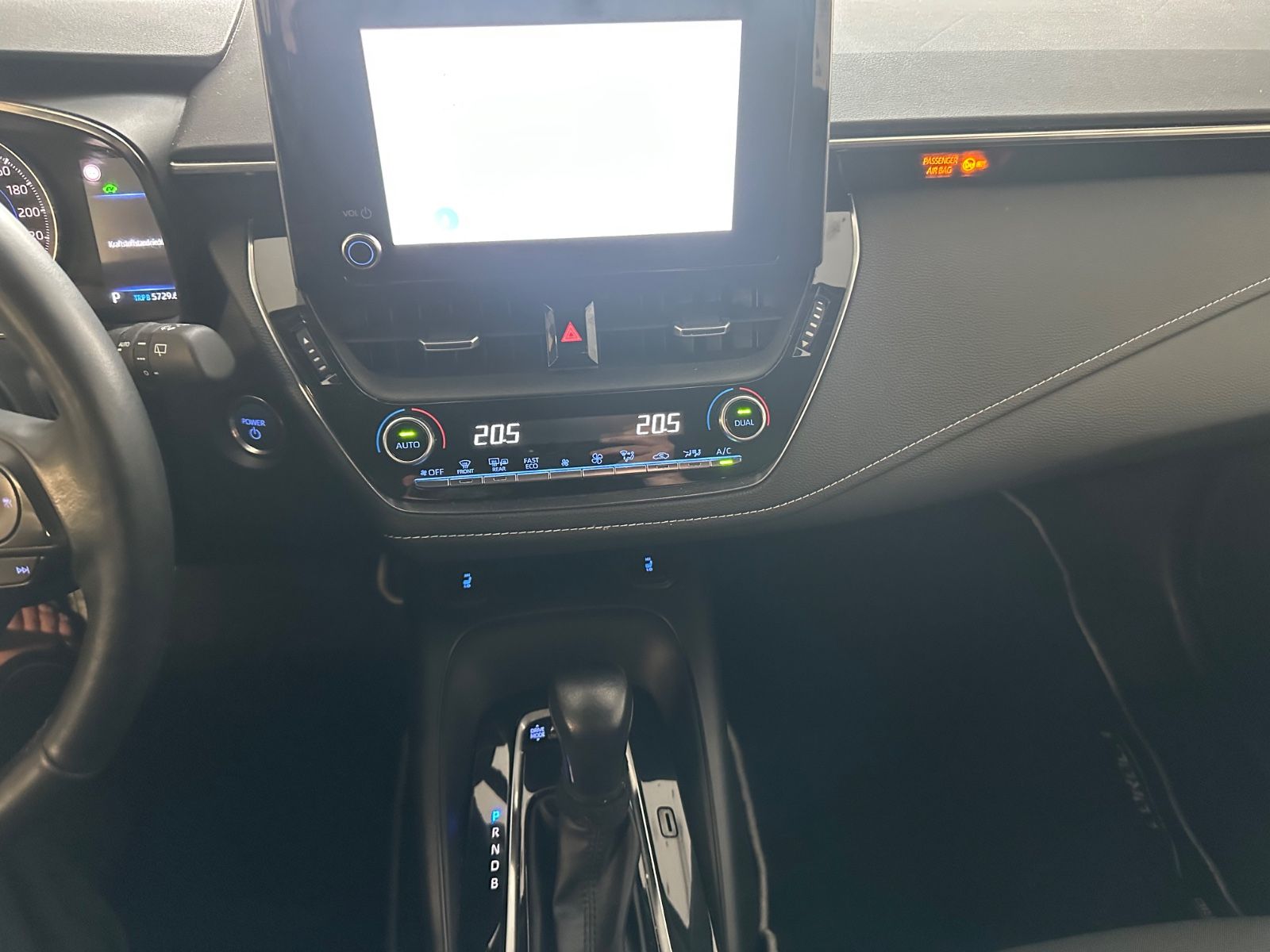 Toyota Corolla Touring Sports Hybrid Business Edition - Samsaru's Car Outlet
