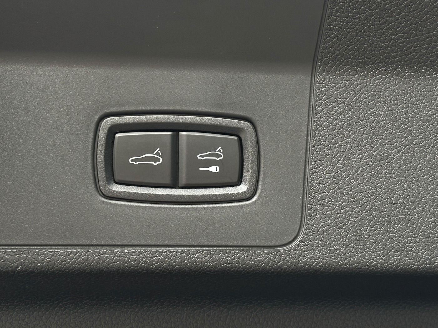 Porsche Panamera 4S E-Hybrid PANO 360° Soft-Close