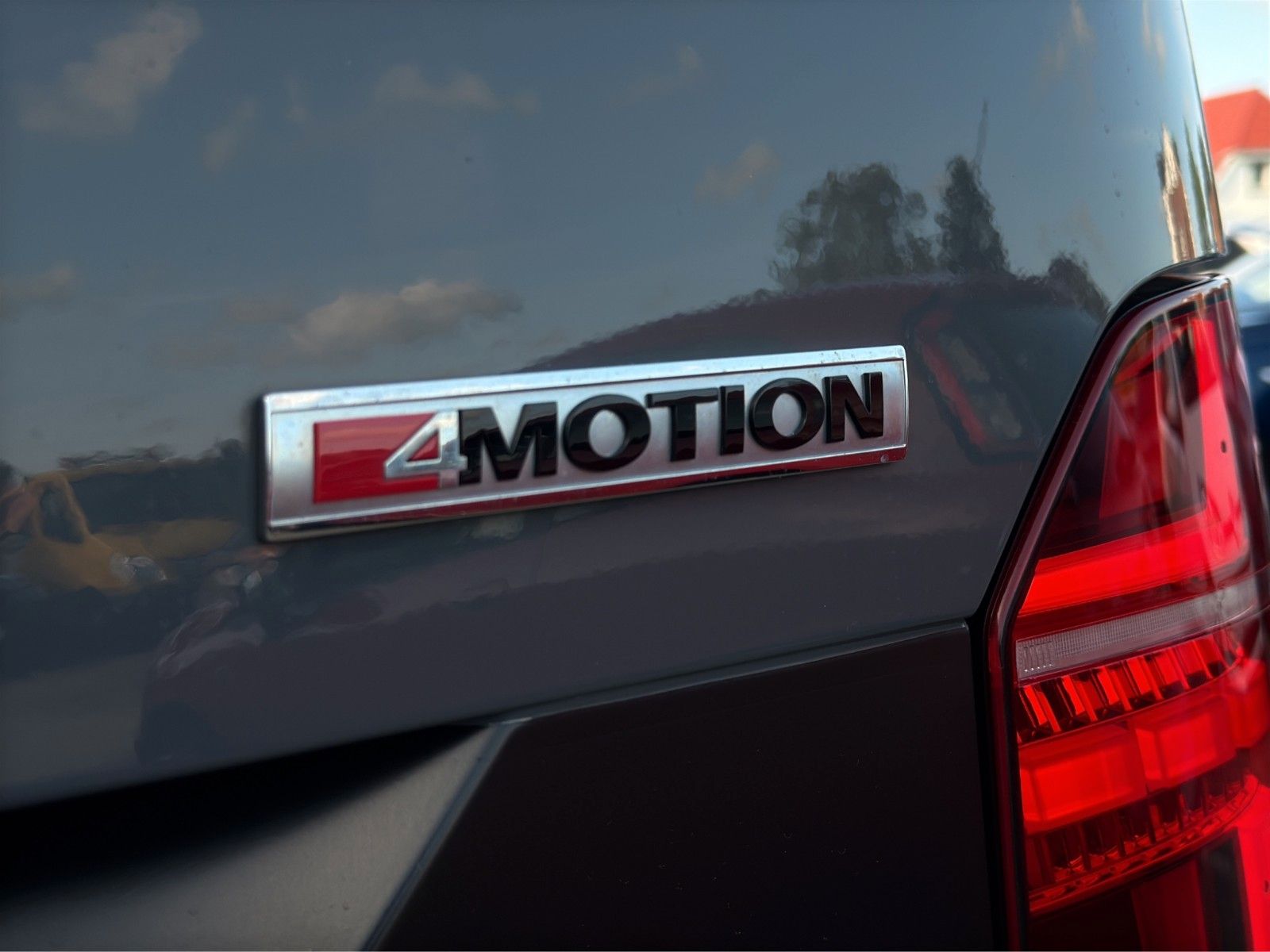 Volkswagen T6.1 Multivan - Samsaru's Car Outlet
