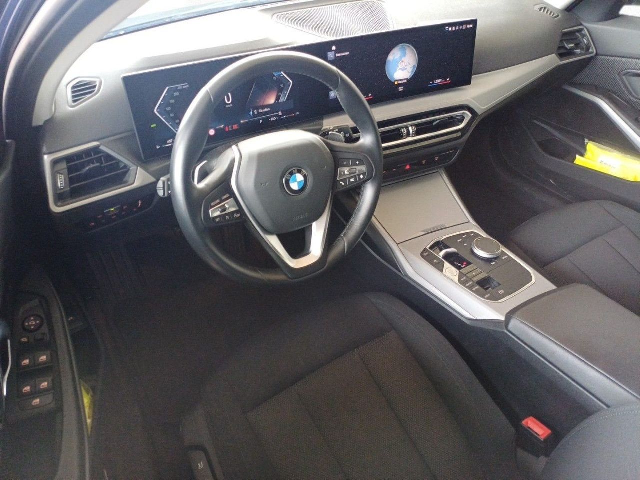 BMW 320d Touring xDrive Aut. - Samsaru's Car Outlet