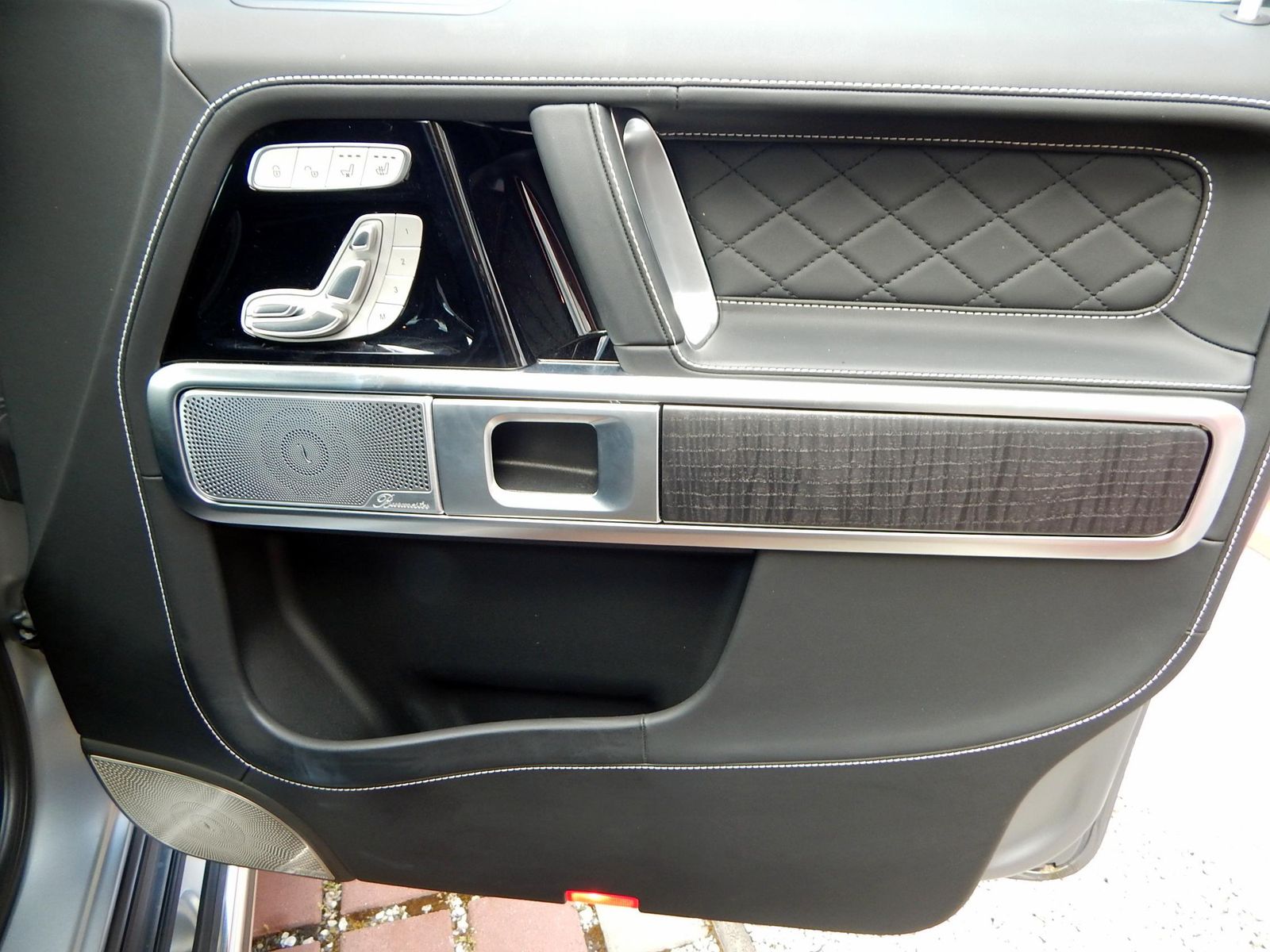 Mercedes-Benz G 63 AMG - Samsaru's Car Outlet