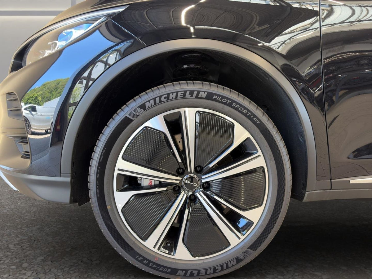 BYD Tang