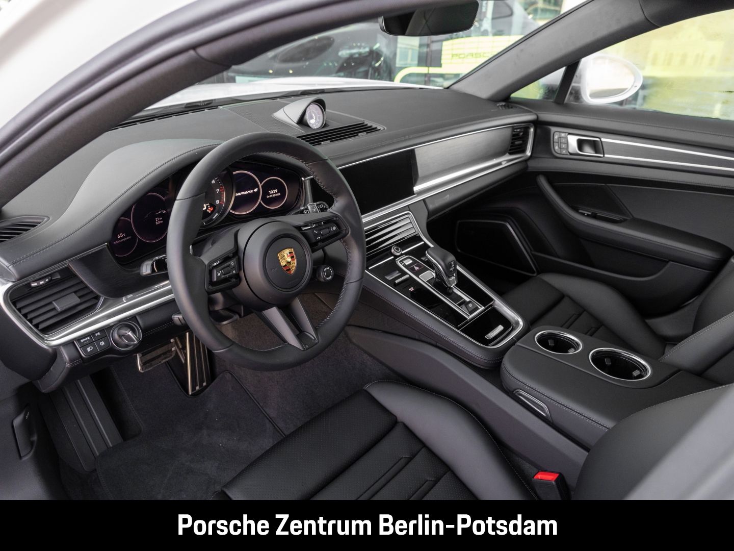 Porsche Panamera 4 E-Hybrid Sport Turismo Platinum Editi