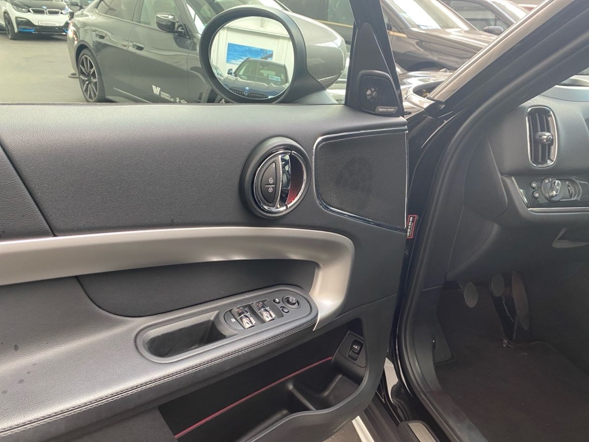 MINI Cooper S Countryman - Samsaru's Car Outlet