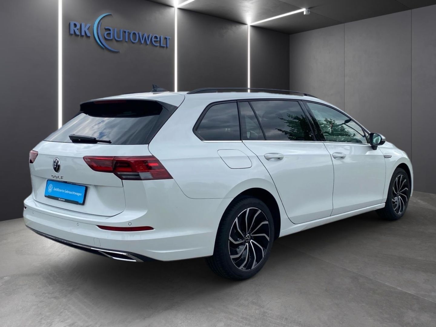 Volkswagen Golf Variant 8 VIII Style 1.5 TSI - Samsaru's Car Outlet