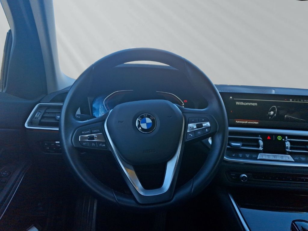 BMW 320 d Touring Luxury Line - Samsaru's Car Outlet