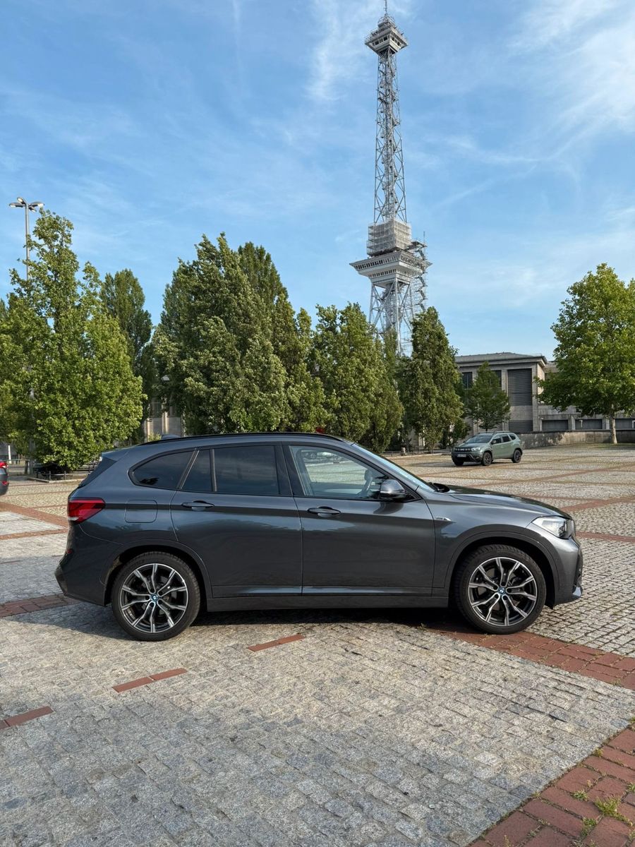 BMW X1 xDrive 25 e M Sport - Samsaru's Car Outlet