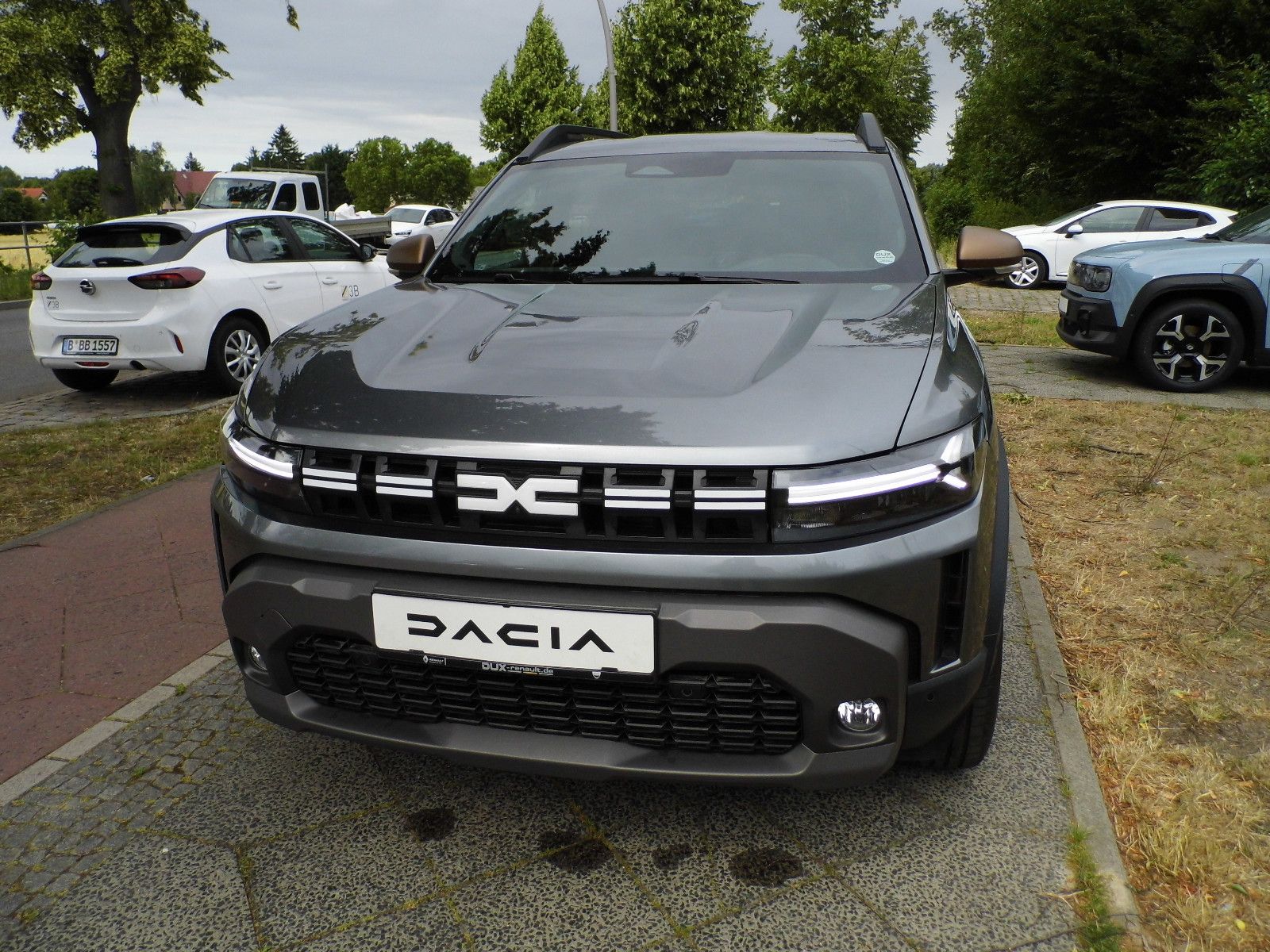 Dacia Duster III TCe 130 Extreme - Samsaru's Car Outlet