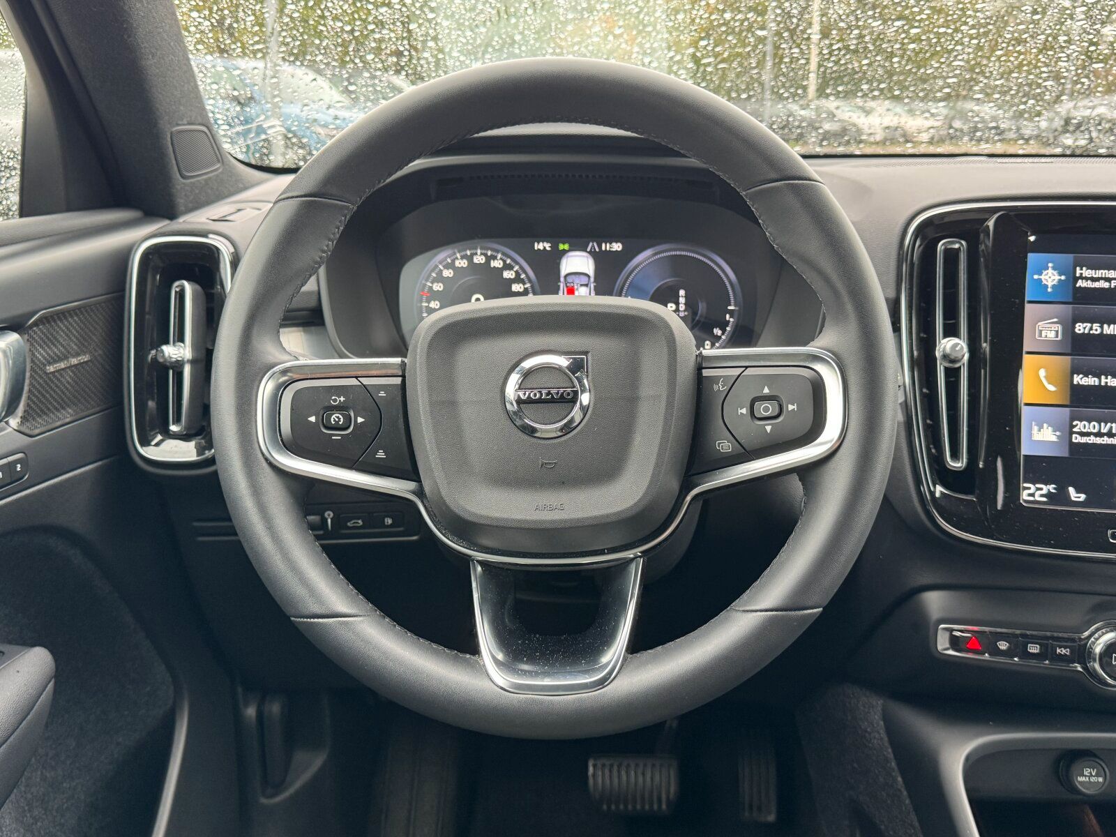 Volvo XC40 T4 Plus Dark AHK|FAHRER ASSIST|LED|ACC