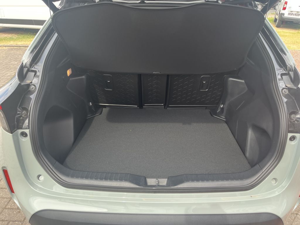 Toyota Yaris Cross Hybrid  VVT-i AWD-i Premiere Edition