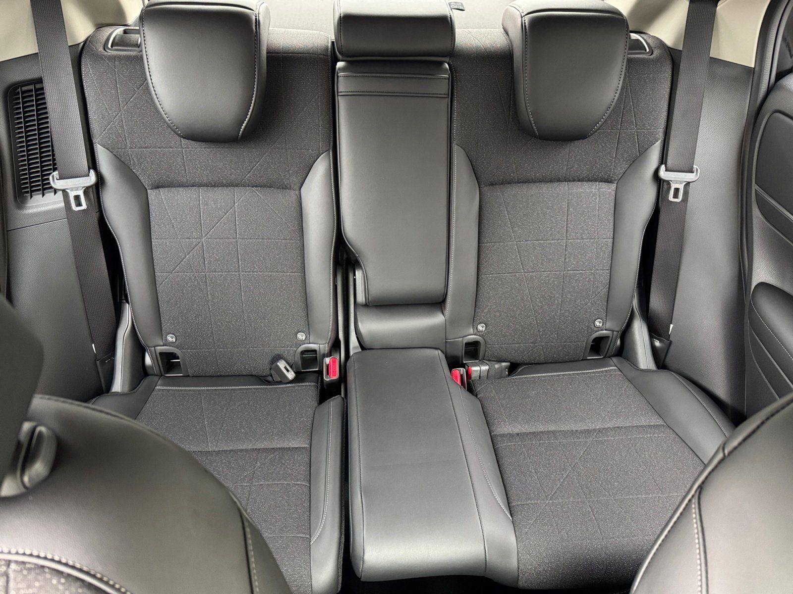 Honda HR-V 1.5 ADVANCE RÜCKFAHRKAMERA PDC NAVI CARPLAY
