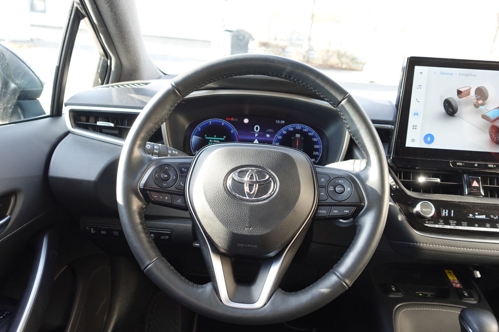 Toyota Corolla 1,8 Hybrid Team D TS Uber
