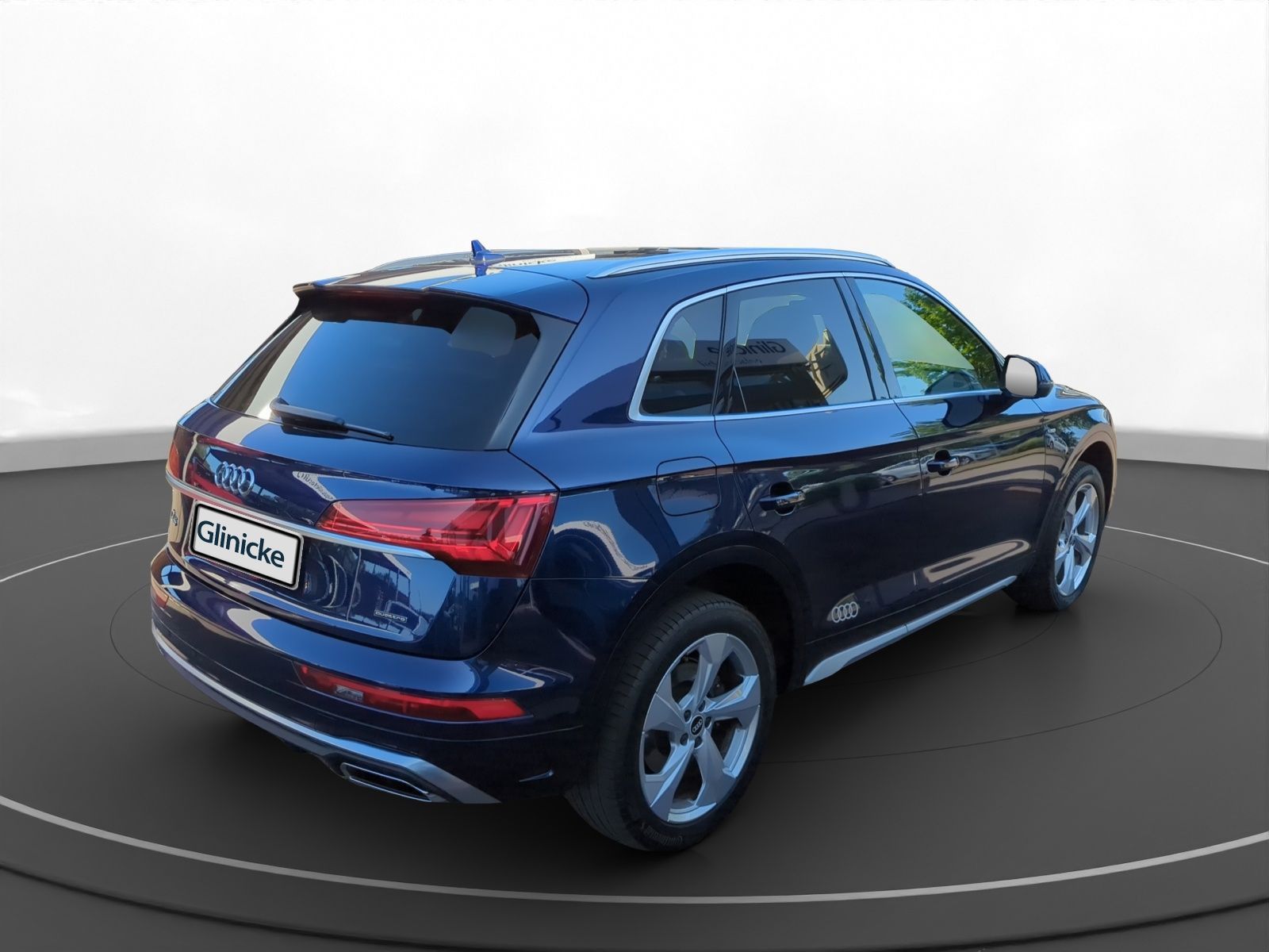 Audi Q5 40 TDI quattro S line - Samsaru's Car Outlet